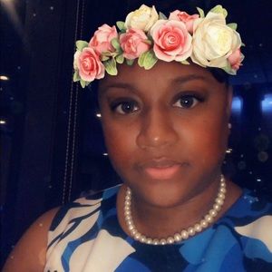 Meet your Posher, Angelica